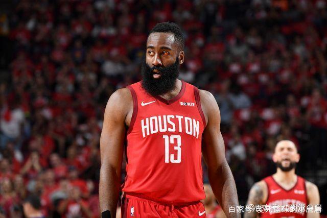 余嘉豪18分王哲林13分10篮板 浙江力克上海